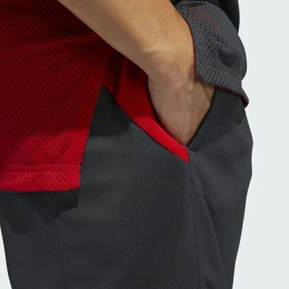 Adidas Men Basketball Sport Shorts Large - Picture 4 of 4